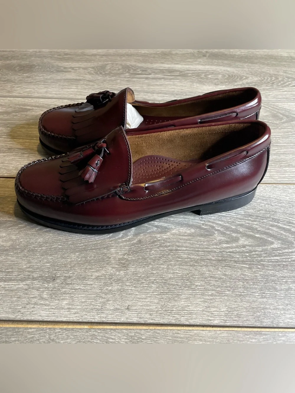 G.H. Bass Weejuns Layton Loafers Burgundy Wine Kiltie Tassel Mens Sz 11.5 NWOB